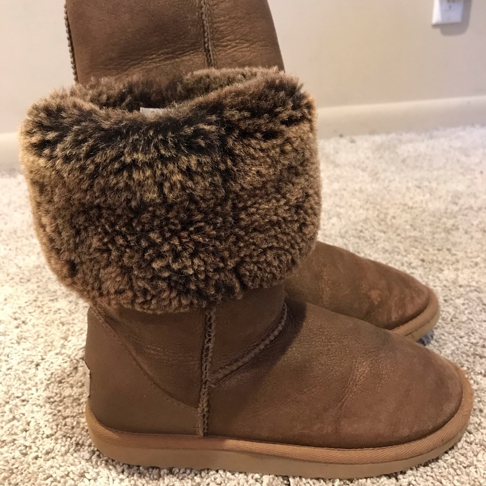 Gold UGGS - Picture 2 of 6